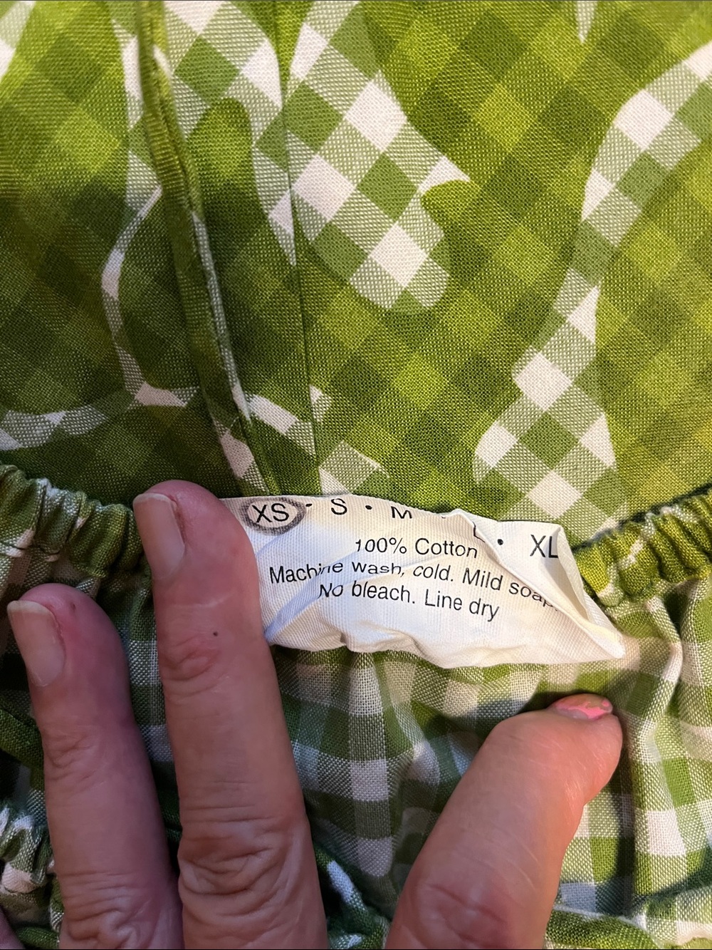 Manuhealii Green Floral Gingham Women’s Dress - Picture 8 of 8